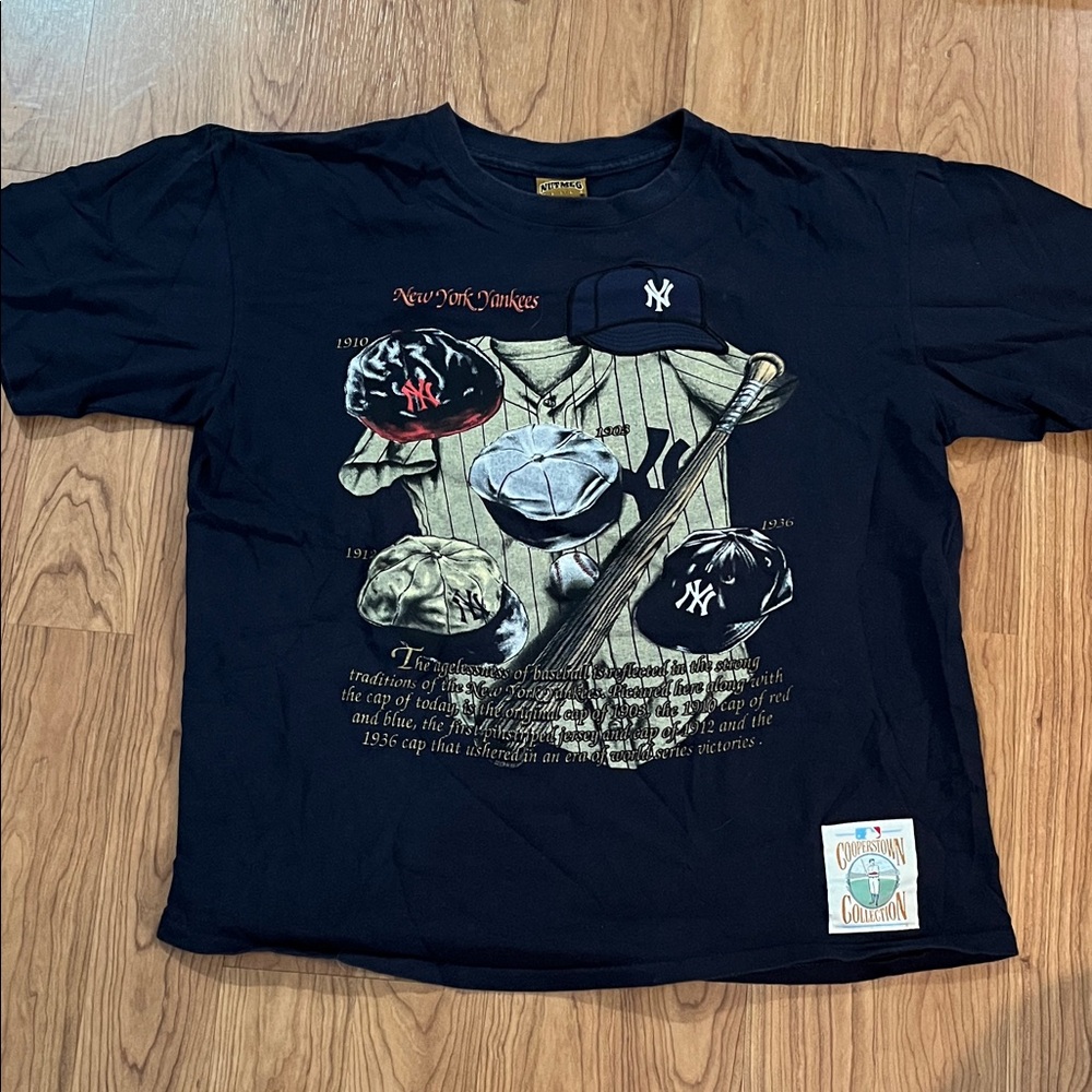 New York Yankees  T-Shirt Nutmeg locker room Cooperstown Collection Sz L